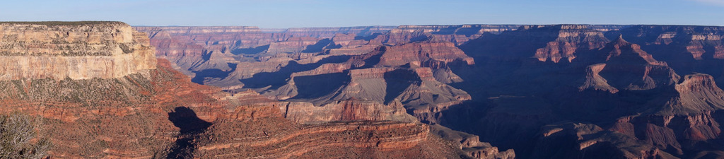 Der Grand Canyon bei Sonnenaufgang